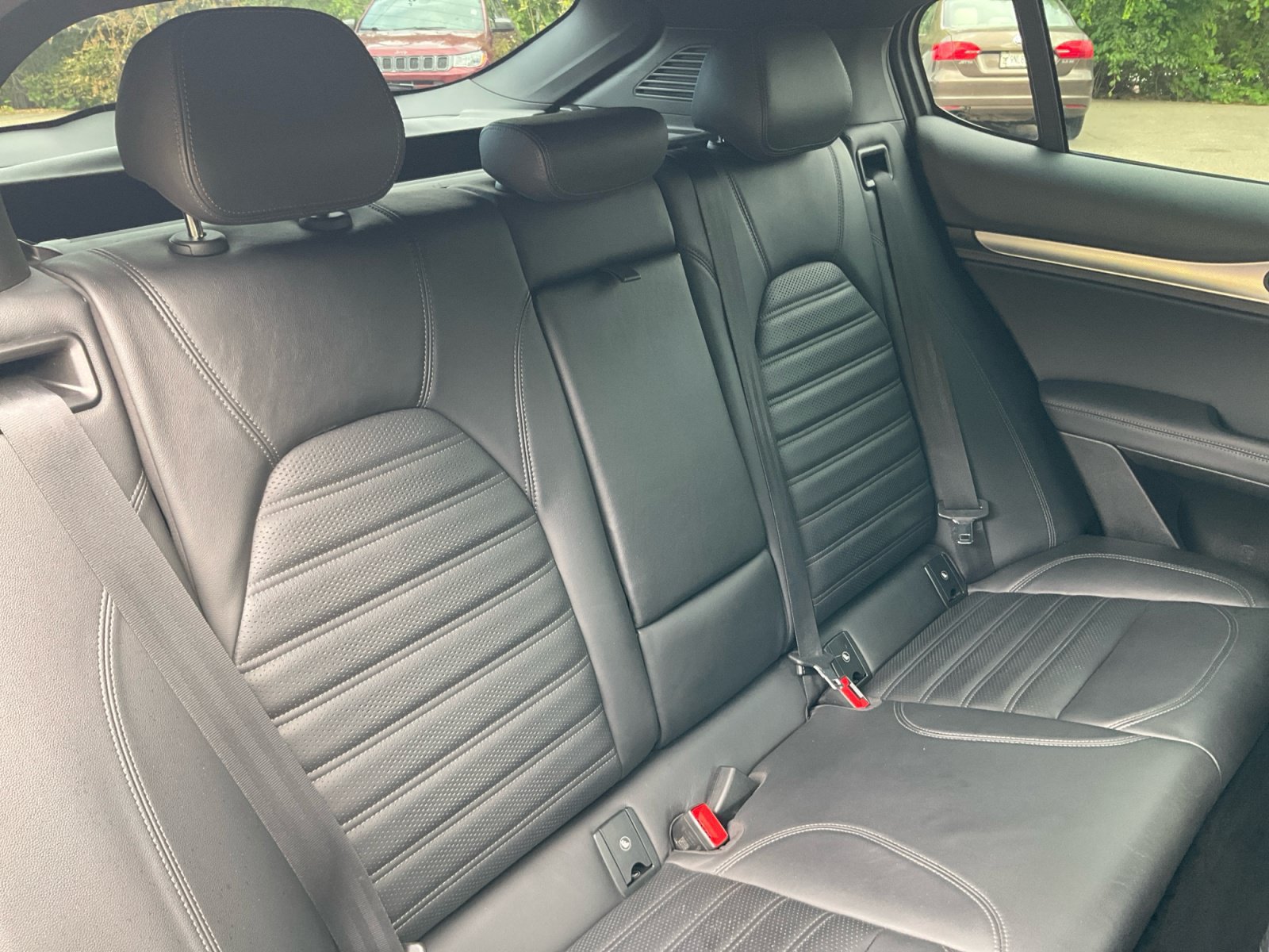 Used 2018 Alfa Romeo Stelvio Ti Sport AWD/4WD image 19