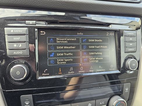 Used 2019 Nissan Rogue Sport SL w/ Premium Package image 54