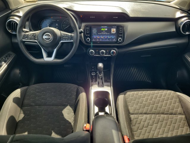 Certified 2023 Nissan Kicks SV FWD image 15