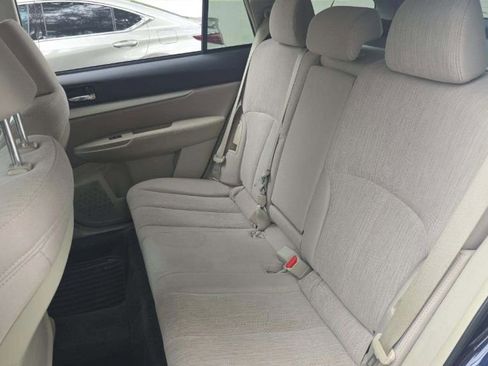 Used 2014 Subaru Outback 2.5i Premium image 12