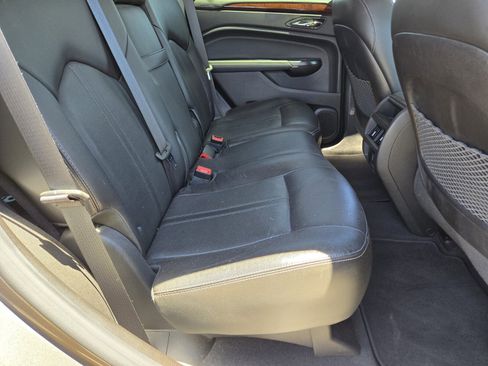 Used 2012 Cadillac SRX Luxury FWD image 11
