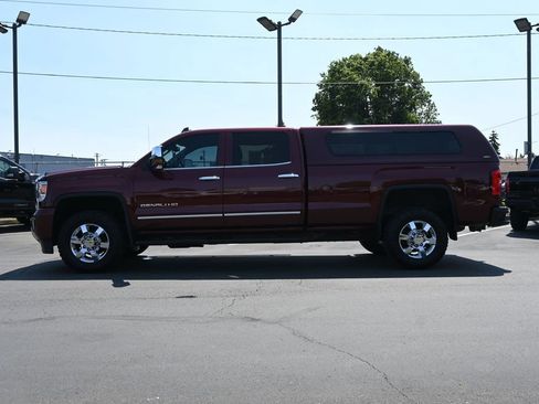 Used 2016 GMC Sierra 3500 Denali w/ Duramax Plus Package AWD/4WD image 4