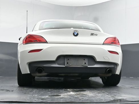 Used 2014 BMW Z4 sDrive35i image 22