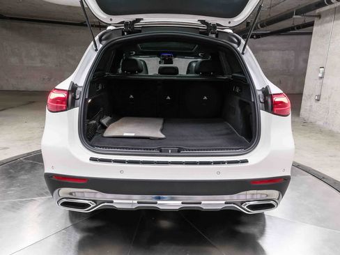 Certified 2026 Mercedes-Benz GLC 300 image 29