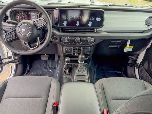 New 2026 Jeep Gladiator Sport image 23