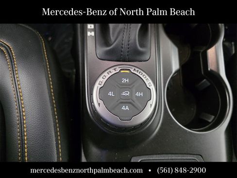 Used 2022 Ford Bronco Badlands image 25