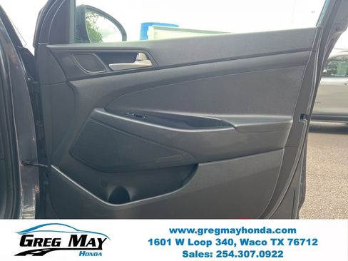 Used 2019 Hyundai Tucson Value AWD/4WD image 11