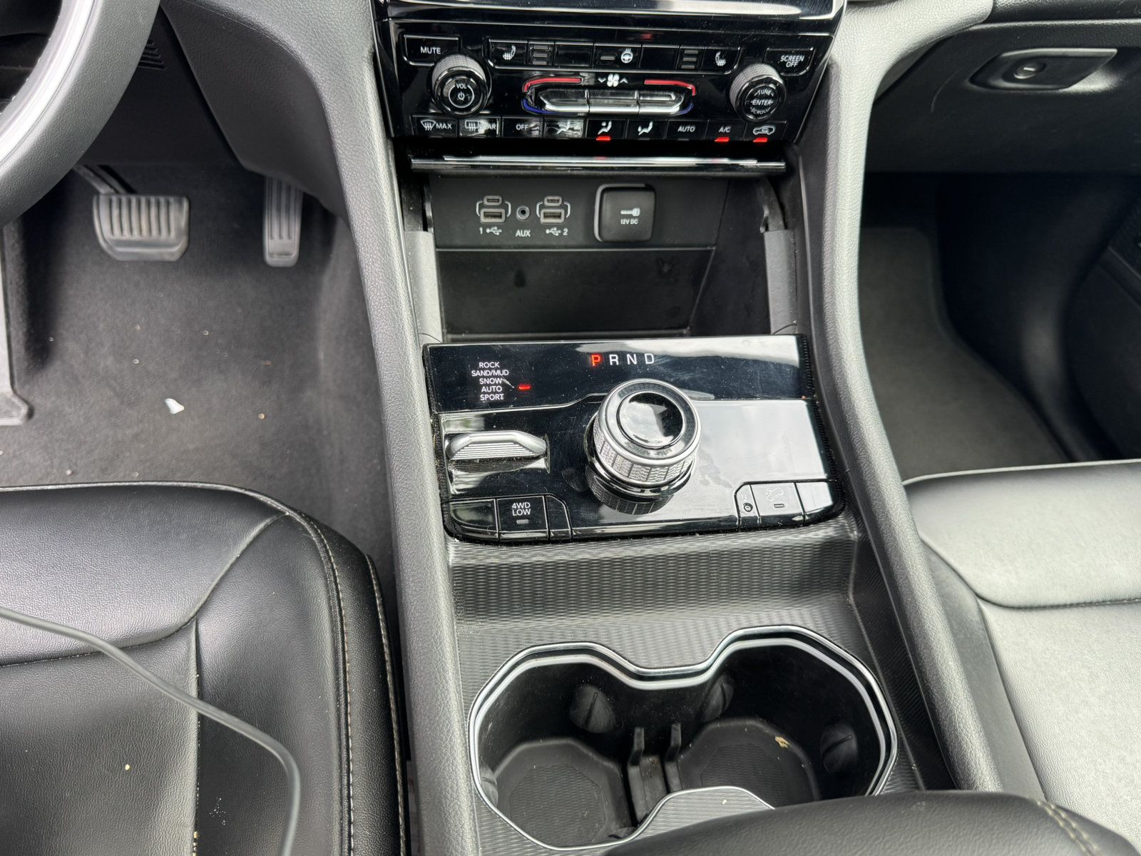 Used 2024 Jeep Grand Cherokee Limited 4xe AWD/4WD image 30
