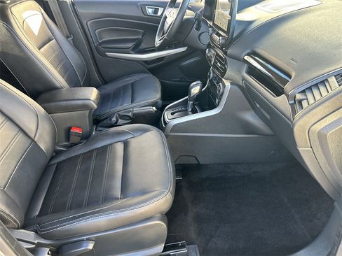 Used 2018 Ford EcoSport Titanium image 9
