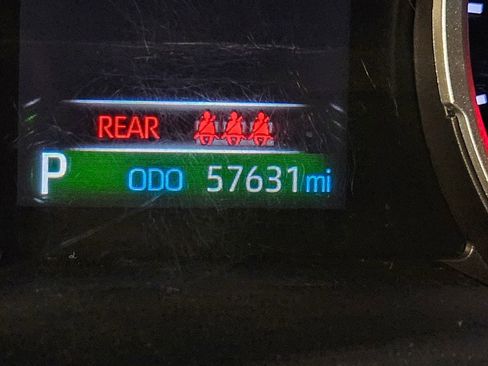 Used 2022 Toyota RAV4 XLE Premium FWD image 30