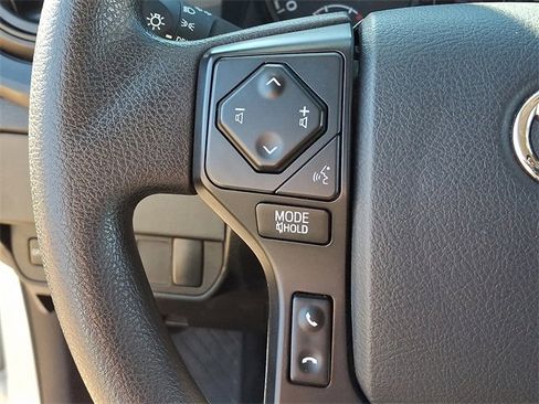 Used 2020 Toyota Tacoma SR image 20