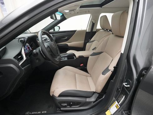 Used 2021 Lexus ES 350 Luxury image 7