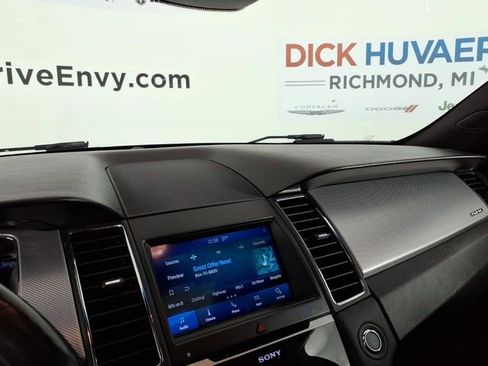 Used 2018 Ford Taurus SHO image 22