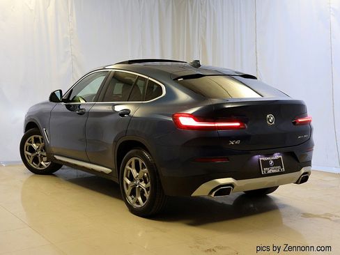 Certified 2023 BMW X4 xDrive30i w/ Premium Package image 9