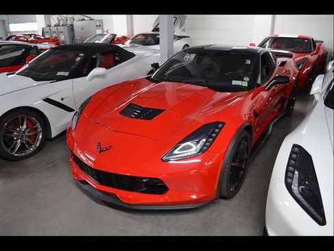 Used 2019 Chevrolet Corvette Grand Sport RWD image 1