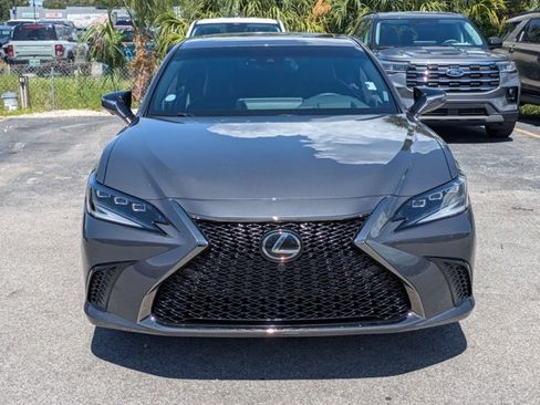 Used 2024 Lexus ES 350 F Sport FWD image 2