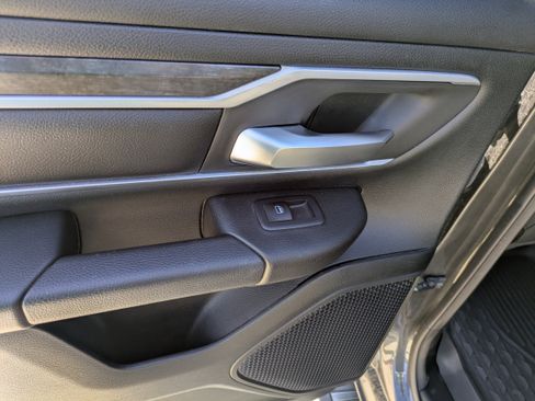 Used 2020 RAM 1500 Big Horn image 11