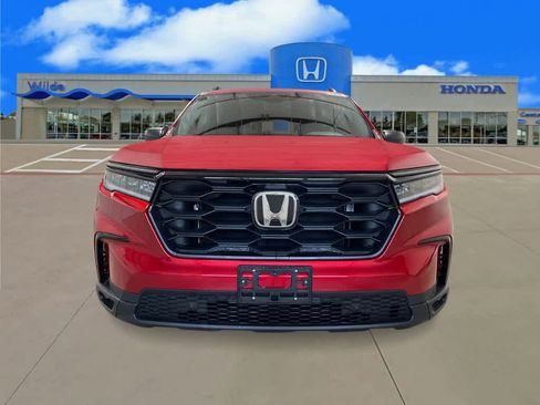 New 2025 Honda Pilot Sport image 10