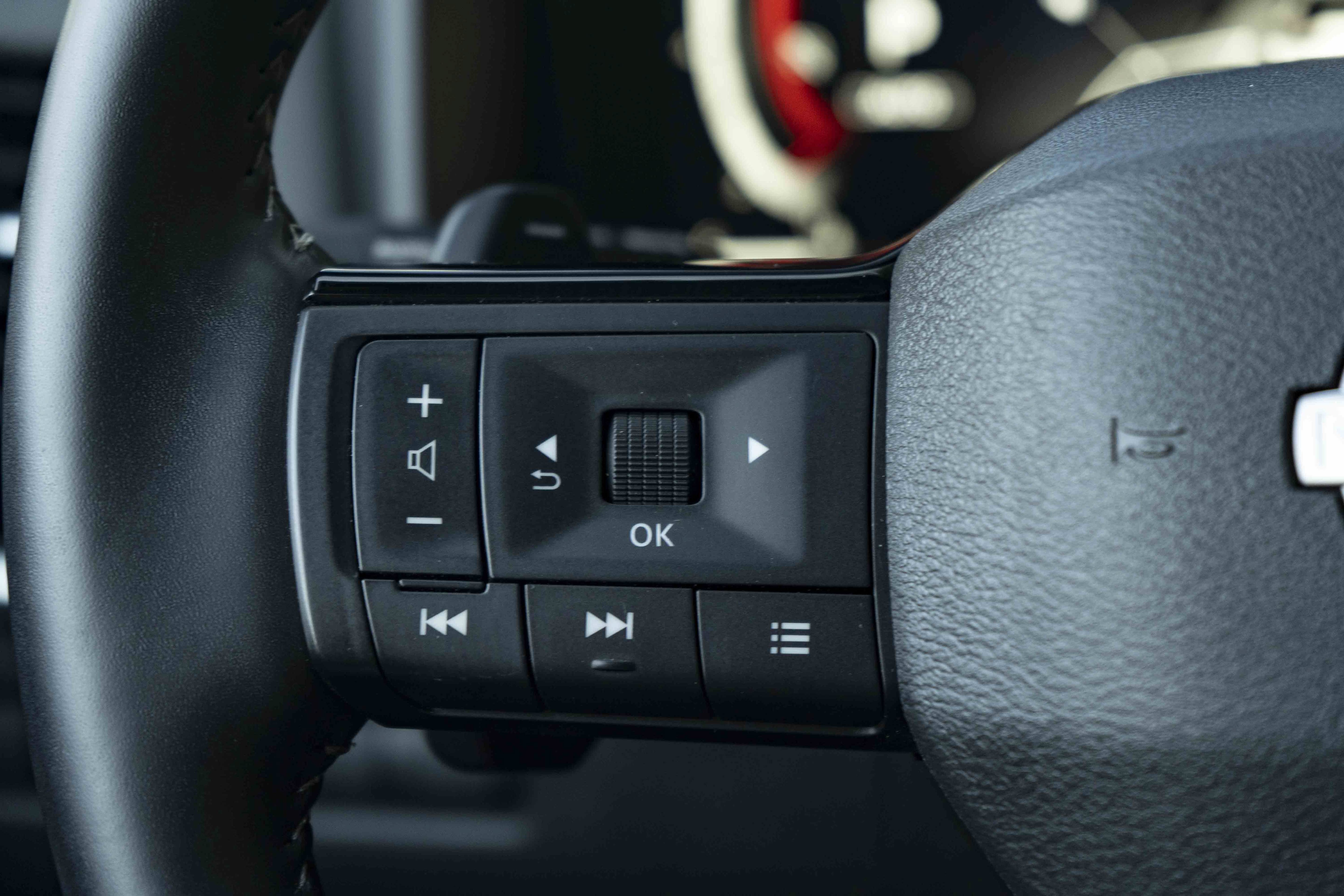 Used 2026 Nissan Rogue SL AWD/4WD image 15