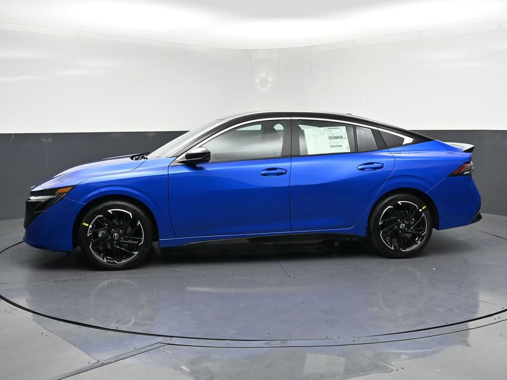 New 2026 Nissan Sentra SR w/ Floor Mat Package FWD image 2