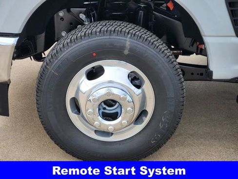 New 2026 Ford F350 XL w/ FX4 Off-Road Package image 10
