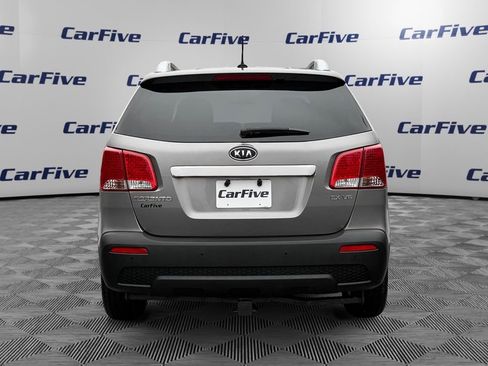 Used 2011 Kia Sorento EX AWD/4WD image 4