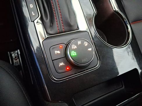 Used 2025 Chevrolet Blazer RS w/ Driver Confidence II Package image 26