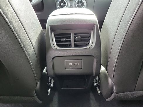 Used 2023 Chevrolet Blazer LT image 10