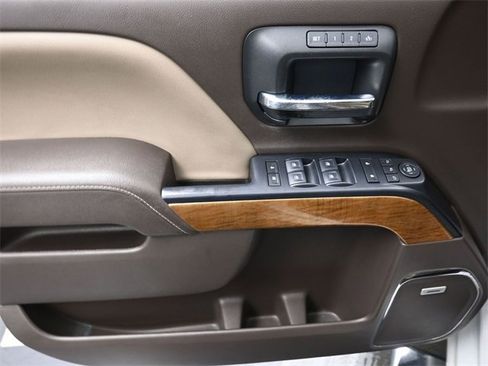 Used 2018 Chevrolet Silverado 1500 LTZ w/ Sport Package image 13