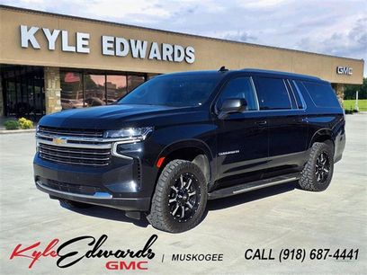 Used 2022 Chevrolet Suburban LT