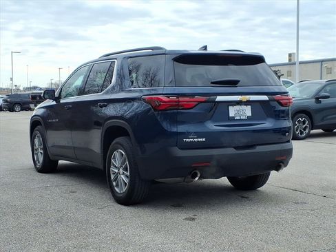 Used 2023 Chevrolet Traverse LT image 5
