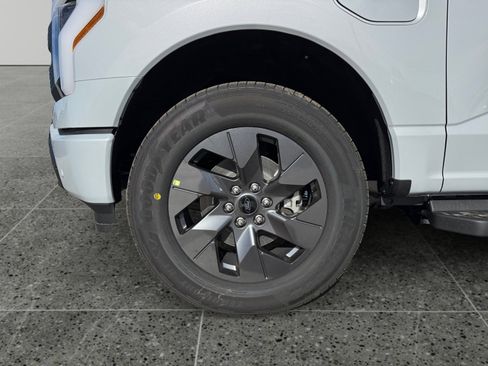 New 2025 Ford F150 Lightning Flash image 9