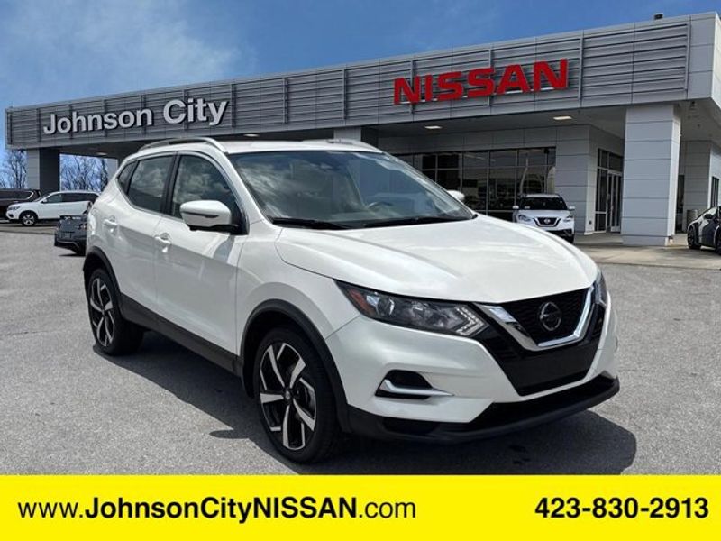 Certified 2022 Nissan Rogue Sport SL image 1