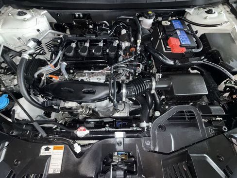 Used 2025 Honda Accord LX image 12