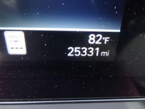 Used 2025 Hyundai Kona SEL FWD image 18