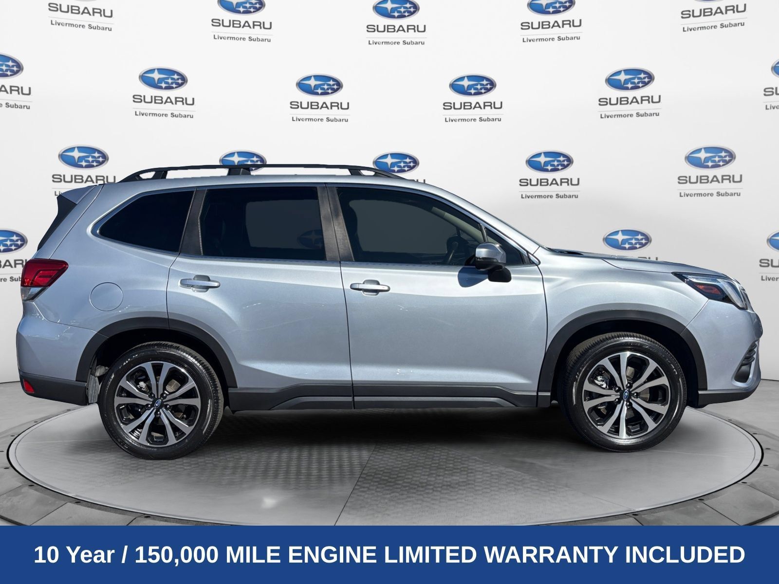 Used 2023 Subaru Forester Limited AWD/4WD image 6