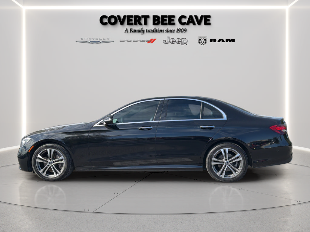 Used 2022 Mercedes-Benz E 350 Sedan image 4