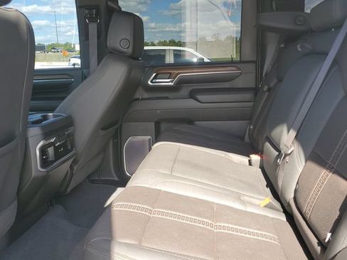 Used 2024 Chevrolet Silverado 3500 High Country w/ High Country Premium Package AWD/4WD image 10