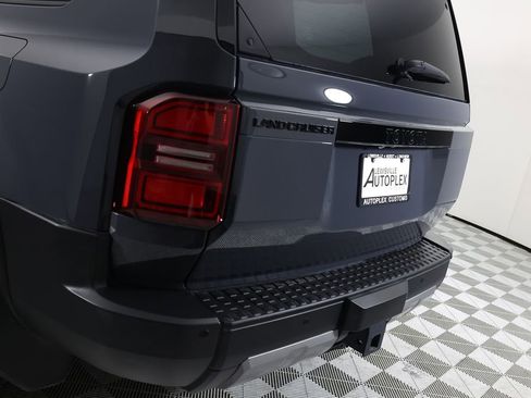 Used 2025 Toyota Land Cruiser w/ Premium Package image 60