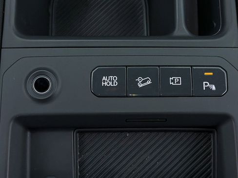 Used 2024 Kia EV9 Light Long Range image 24