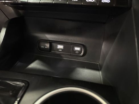 Used 2022 Kia K5 LXS image 21