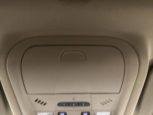 Used 2019 GMC Acadia Denali w/ Technology Package image 38