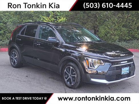 Certified 2025 Kia Niro EX w/ EX Cold Weather Package FWD image 1