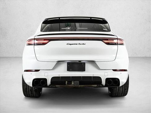 Used 2020 Porsche Cayenne Turbo image 7