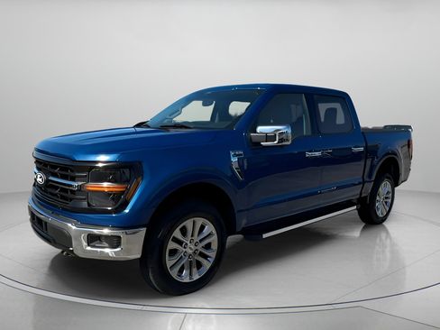 New 2025 Ford F150 XLT w/ Equipment Group 302A MID image 12