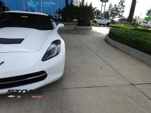 Used 2014 Chevrolet Corvette Stingray Coupe image 25