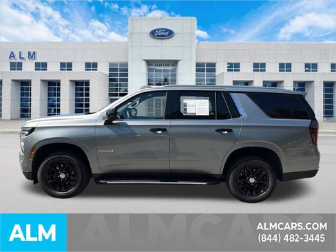 Used 2025 Chevrolet Tahoe LT AWD/4WD image 9