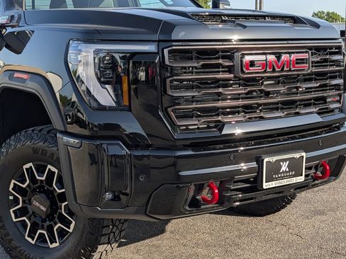 New 2026 GMC Sierra 2500 AT4X AWD/4WD image 9