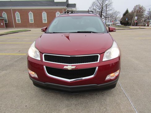 Used 2010 Chevrolet Traverse LT w/ Personal Connectivity Package image 8