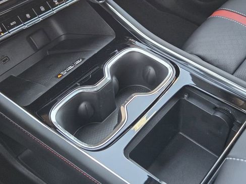 New 2026 Chevrolet Traverse RS image 16